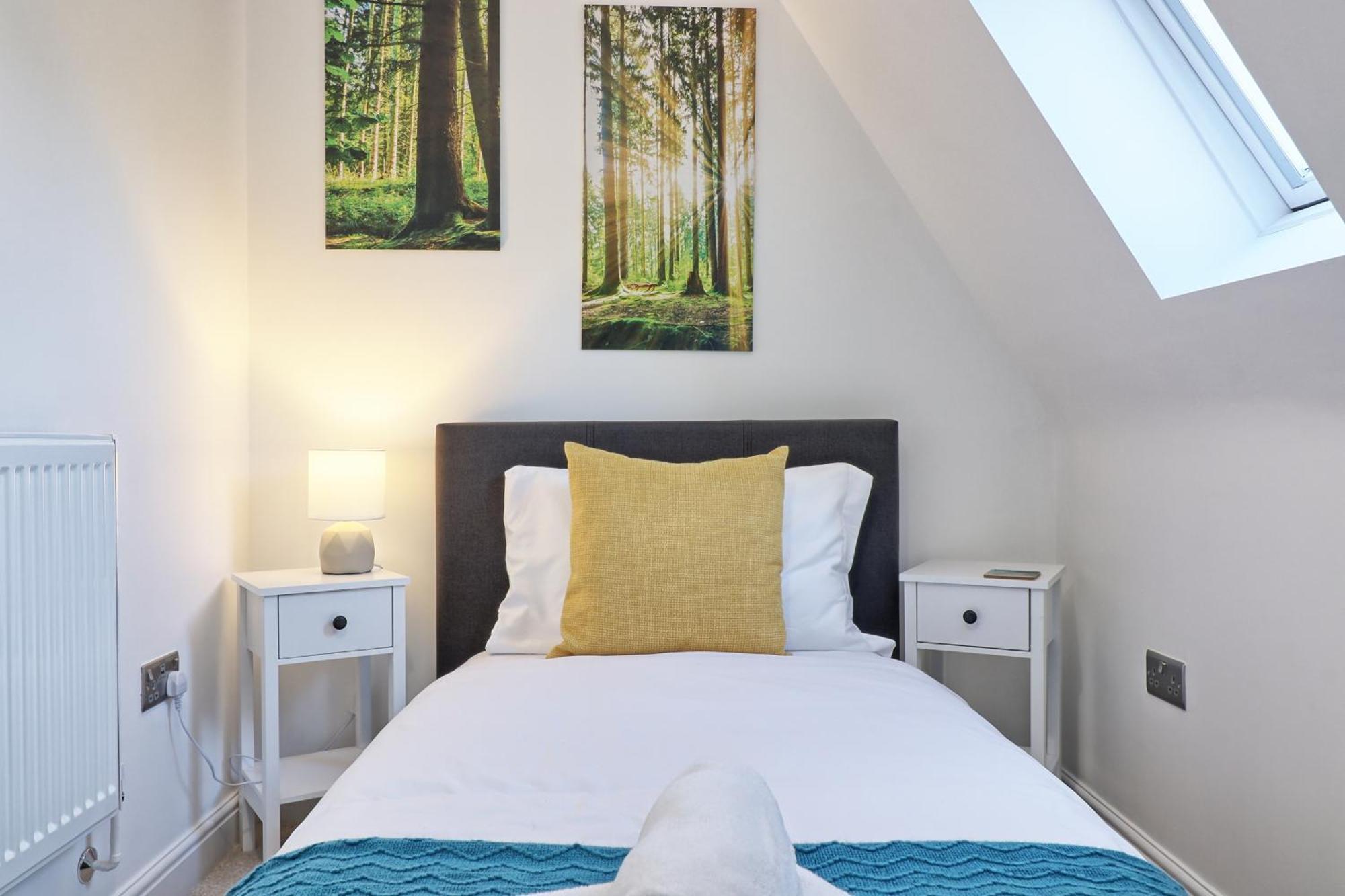Writtle Massive 4 Bedroom Apartment With Parking In Gorgeous Countryside Location & Short Drive To Chelmsford City Centre Contractors Welcome Zewnętrze zdjęcie