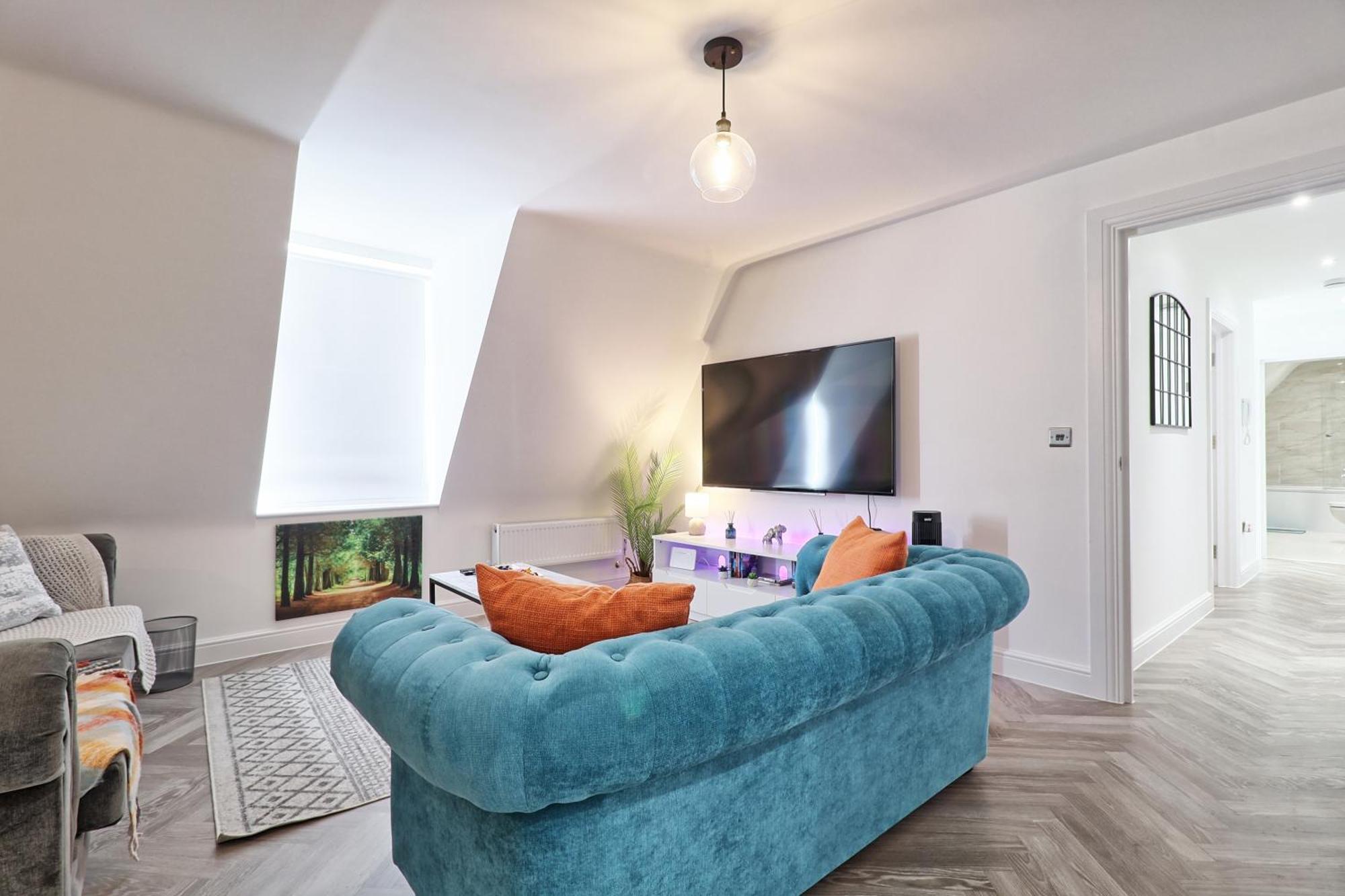 Writtle Massive 4 Bedroom Apartment With Parking In Gorgeous Countryside Location & Short Drive To Chelmsford City Centre Contractors Welcome Zewnętrze zdjęcie
