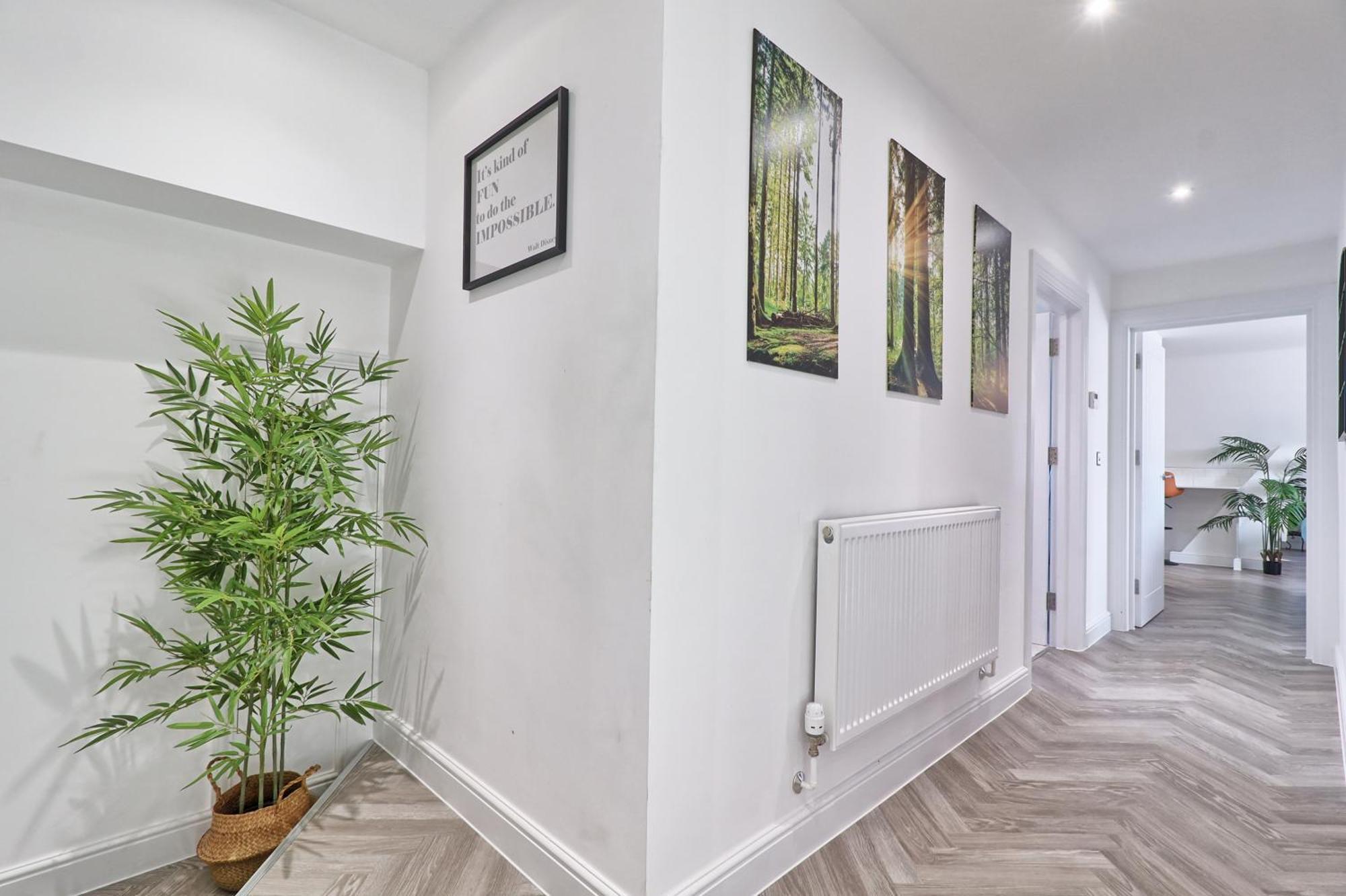 Writtle Massive 4 Bedroom Apartment With Parking In Gorgeous Countryside Location & Short Drive To Chelmsford City Centre Contractors Welcome Zewnętrze zdjęcie