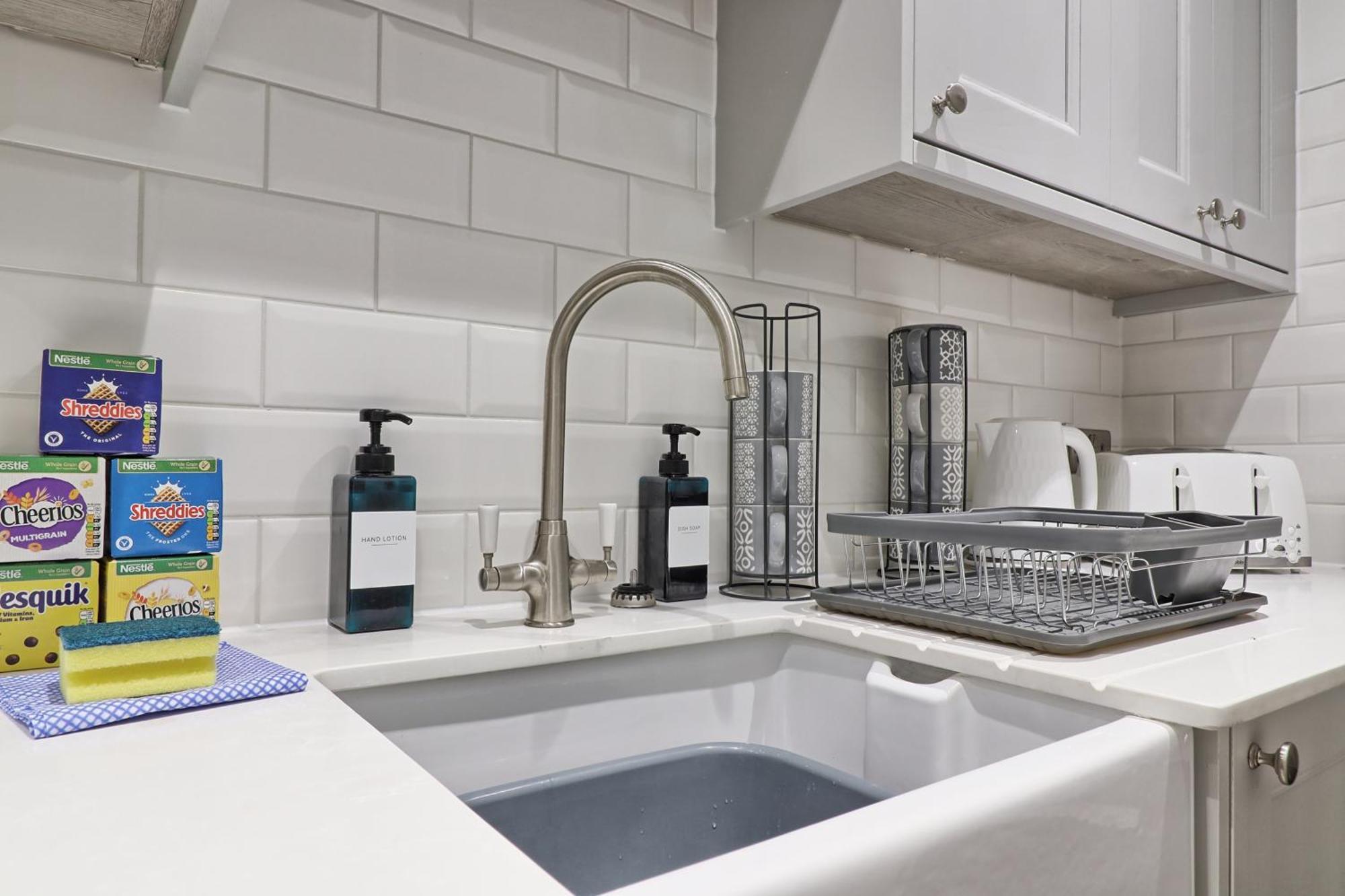 Writtle Massive 4 Bedroom Apartment With Parking In Gorgeous Countryside Location & Short Drive To Chelmsford City Centre Contractors Welcome Zewnętrze zdjęcie